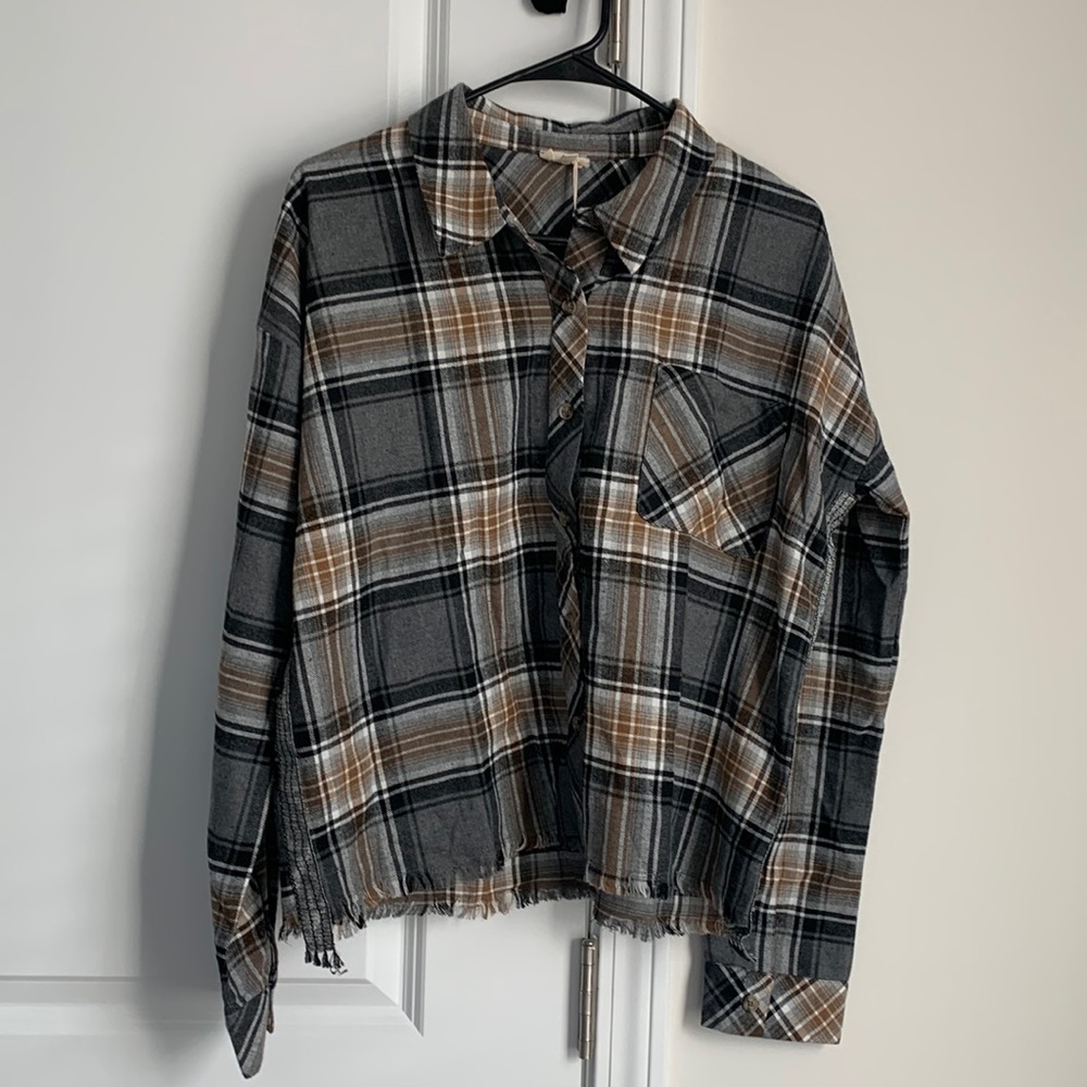 West + Wild - Plaid Top - Flannel / Button Down